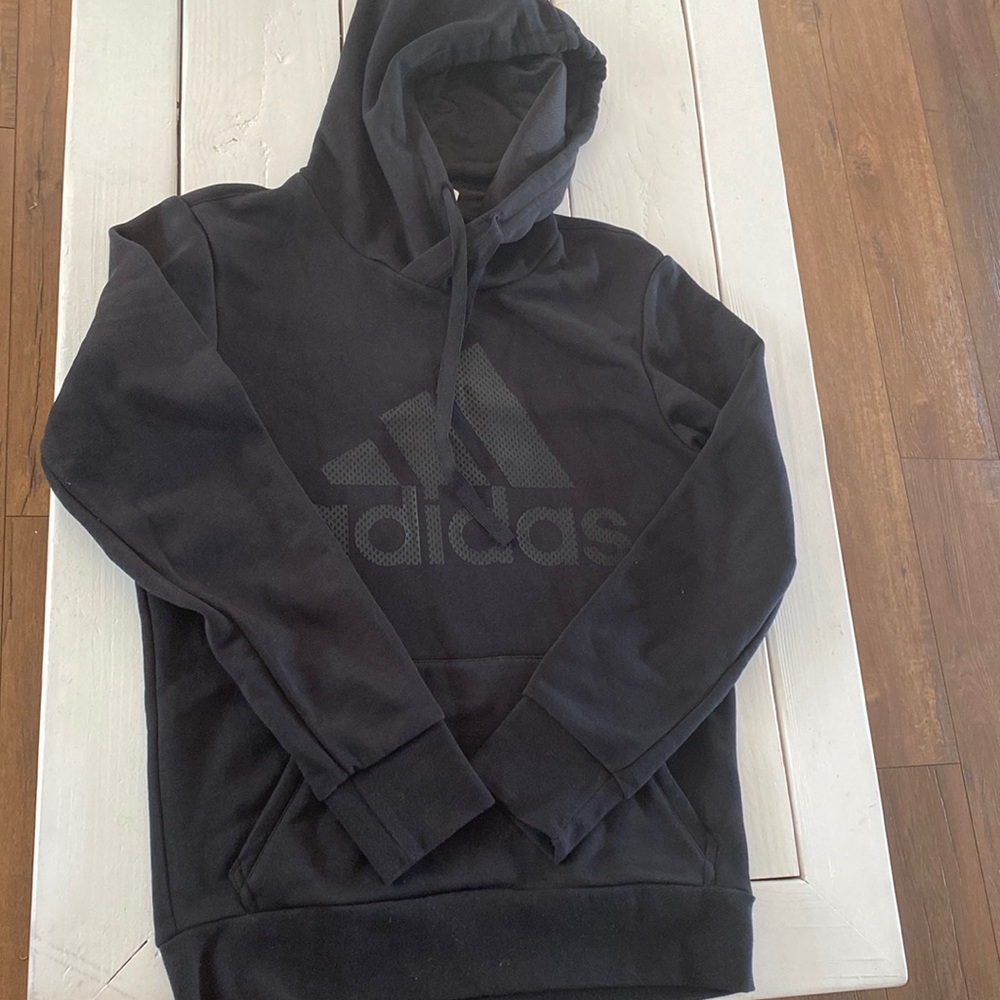 Adidas hoddie size S